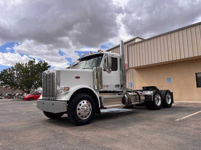 2026 Peterbilt 589-1