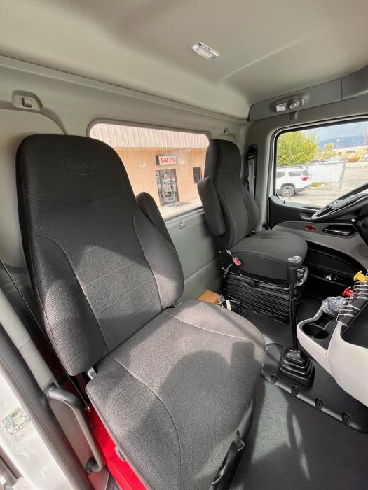 2026 Peterbilt 589-21