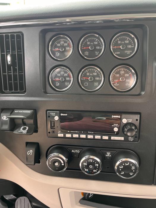 2026 Peterbilt 589-23