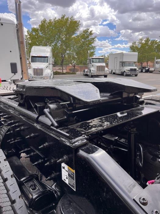 2026 Peterbilt 589-9