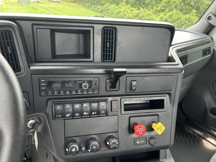 2026 International LT625-13