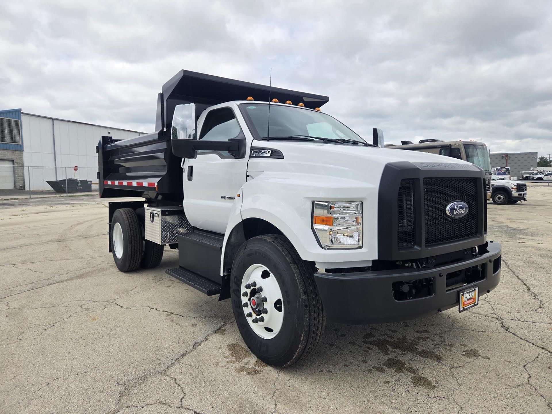 New 2025 Ford F-750 Regular Cab Dump Truck for sale #1858085 - photo 6