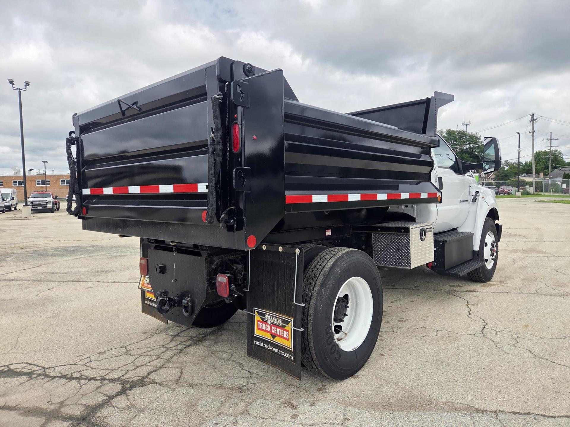 New 2025 Ford F-750 Regular Cab Dump Truck for sale #1858085 - photo 8