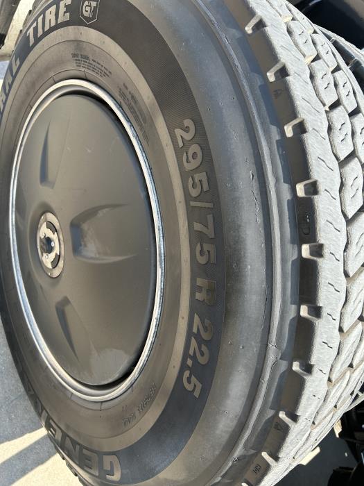 2021 Peterbilt 579-9