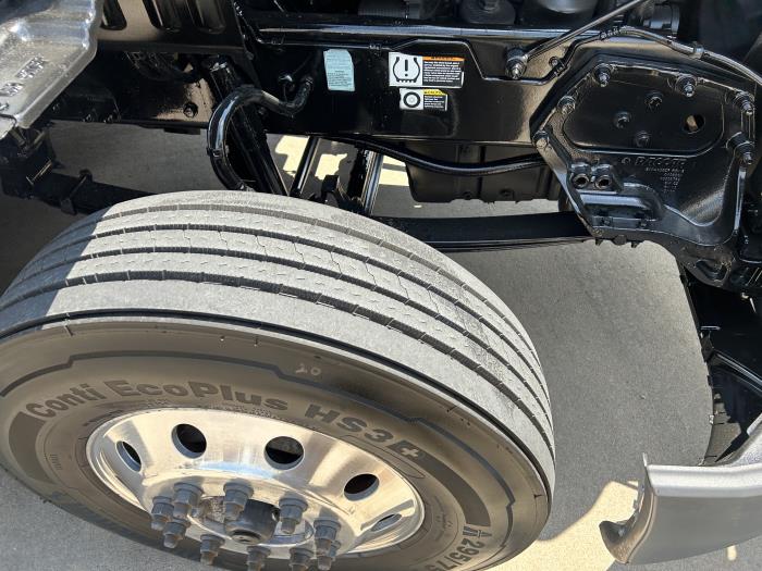 2021 Peterbilt 579-21