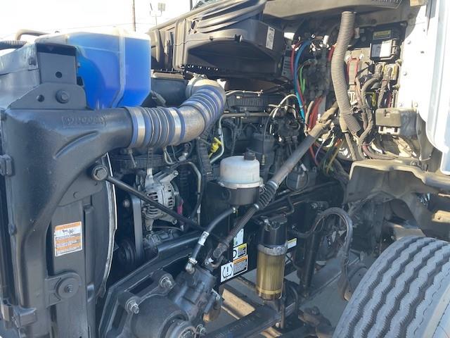 2020 Peterbilt 579-6