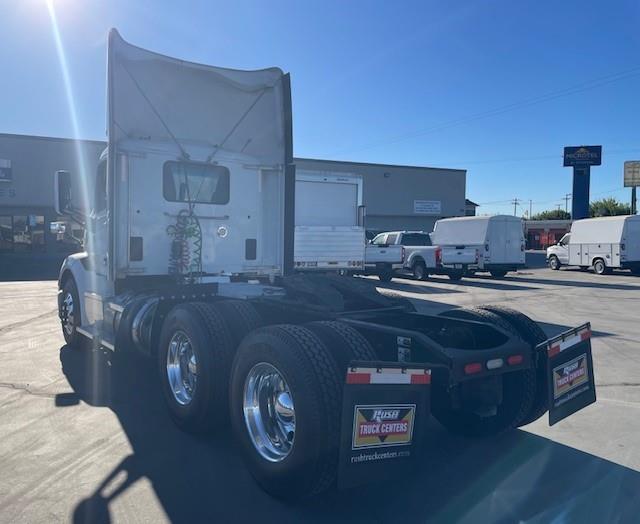 2020 Peterbilt 579-13
