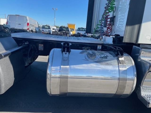 2020 Peterbilt 579-16