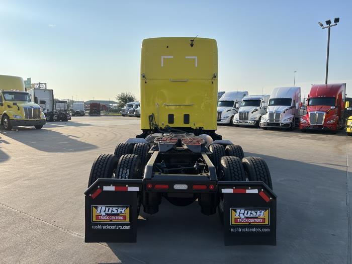 2023 Kenworth T680-4