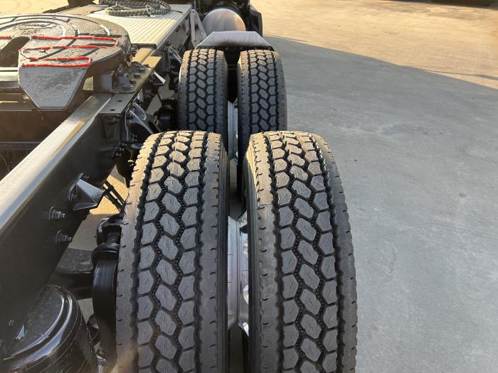 2023 Kenworth T680-11