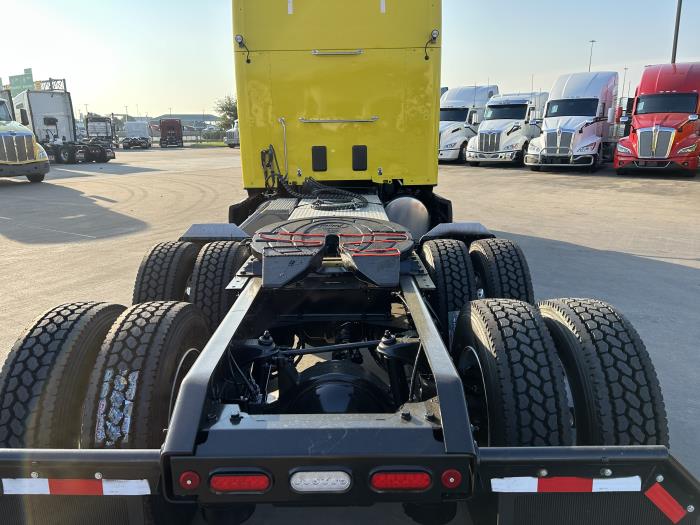 2023 Kenworth T680-13
