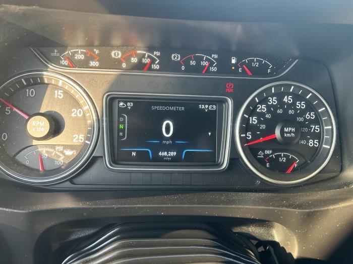2020 International LT625-10