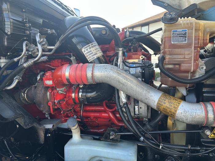 2020 International LT625-16