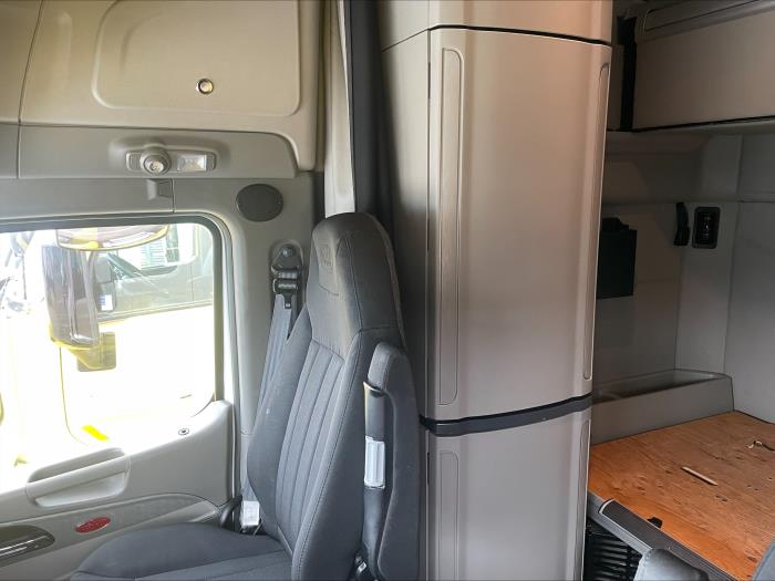 2022 Peterbilt 579-29