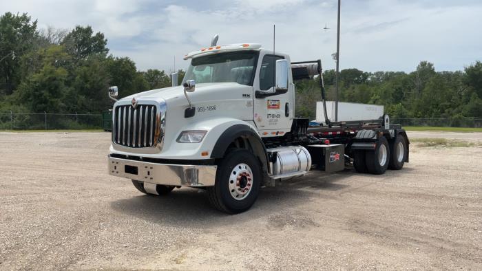 2023 International HX620-1