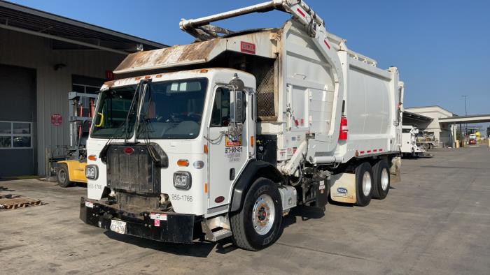 2024 Peterbilt 520-1