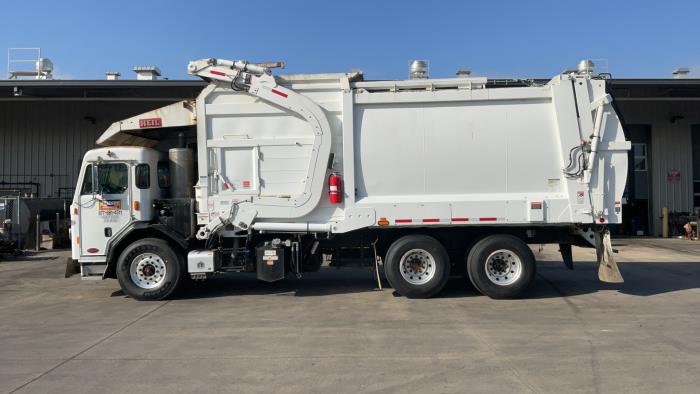 2024 Peterbilt 520-8