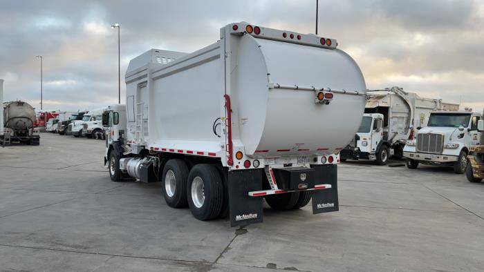 2024 Peterbilt 520-7