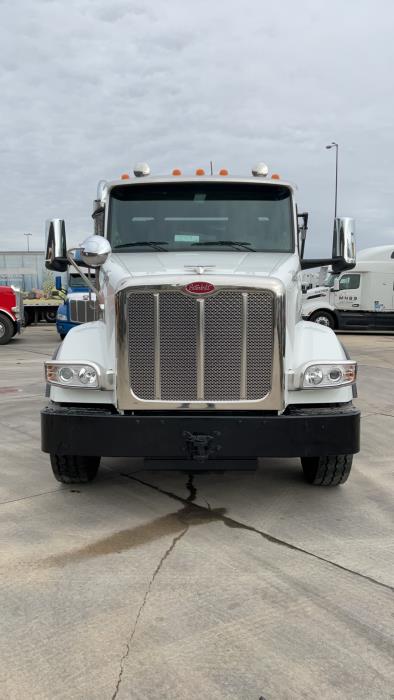 2025 Peterbilt 567-2