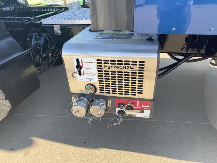 2023 Peterbilt 579-5