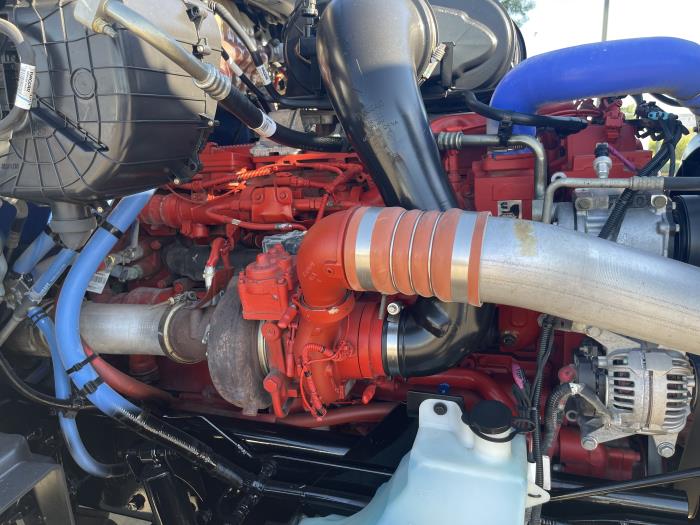 2023 Peterbilt 579-30