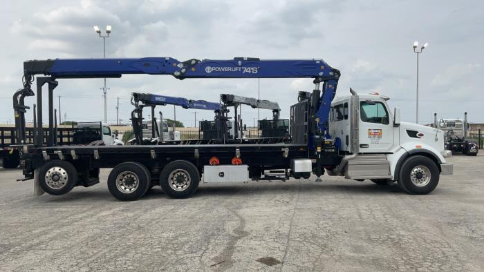 2025 Peterbilt 567-2