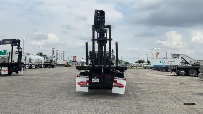 2025 Peterbilt 567-5