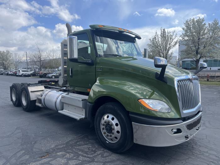 2020 International LT625 LT photo 4