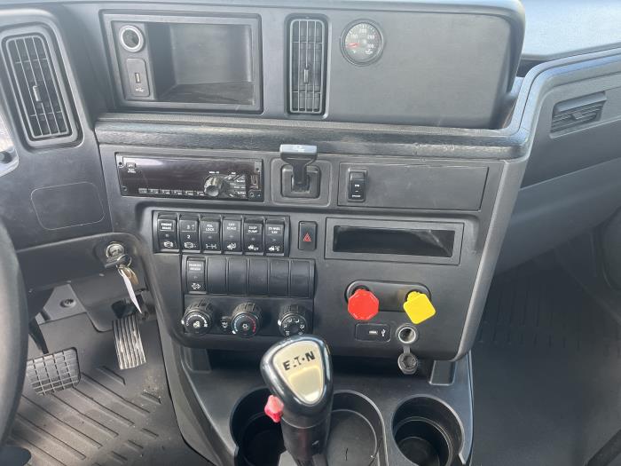 2020 International LT625-11