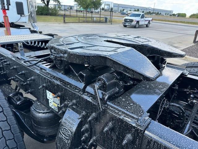 2026 Peterbilt 567-16