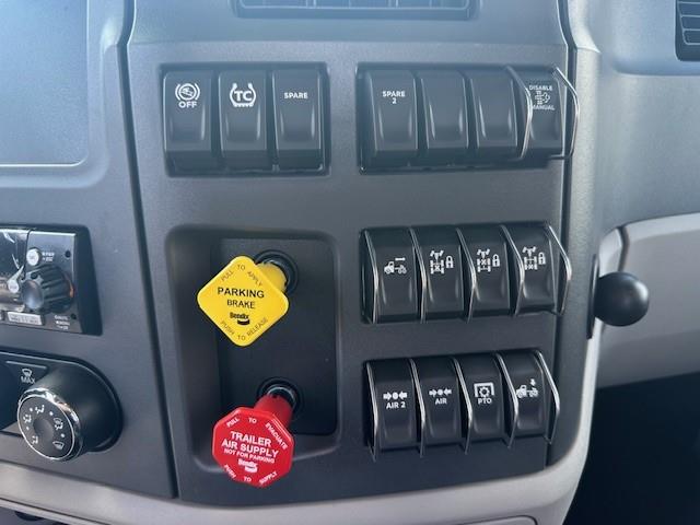 2026 Peterbilt 567-29