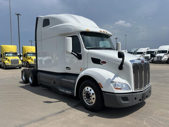 2021 Peterbilt 579-7