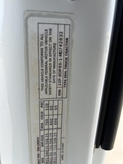 2021 Peterbilt 579-27