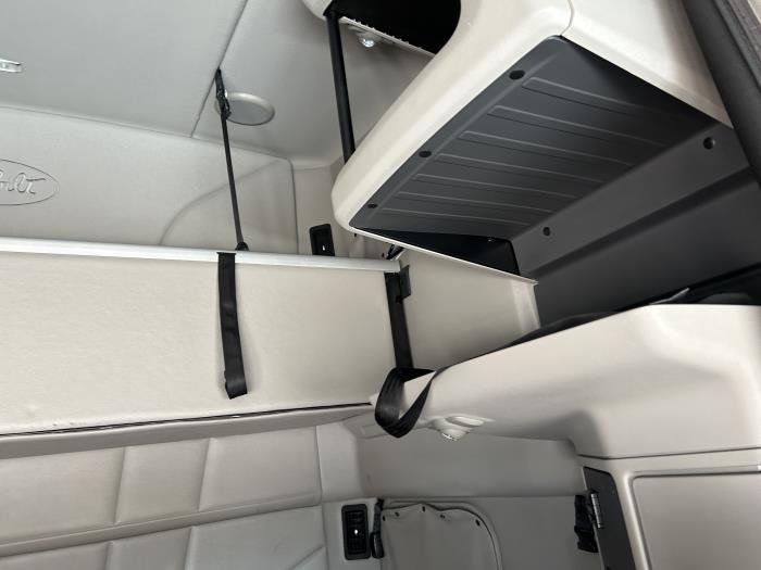 2021 Peterbilt 579-30