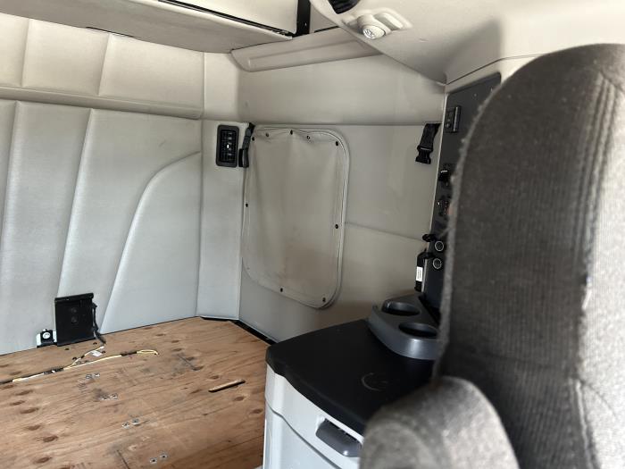 2021 Peterbilt 579-33