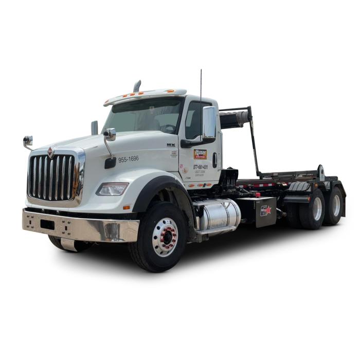 2023 International HX620-0