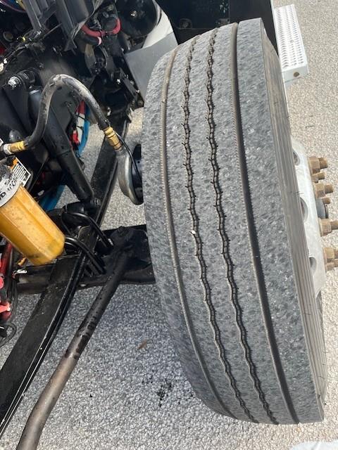 2020 Peterbilt 567-13