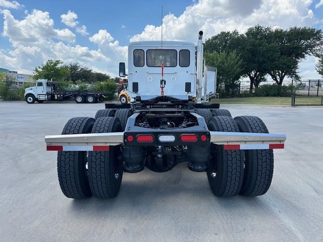 2026 Peterbilt 567-6