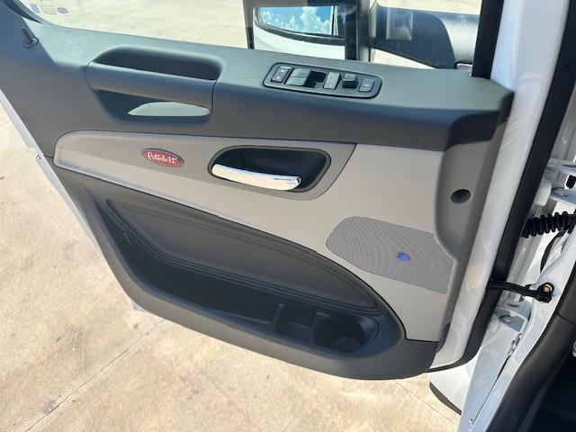 2026 Peterbilt 567-36