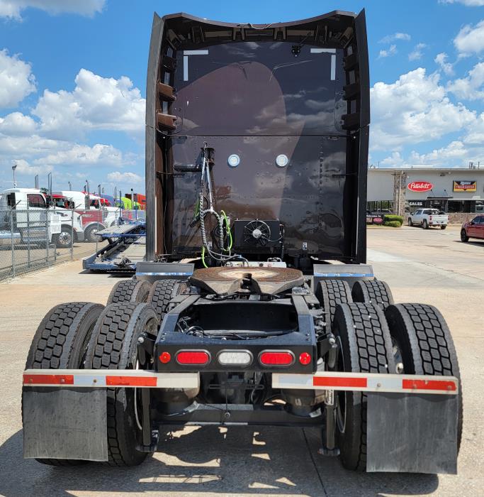 2020 Peterbilt 579-9