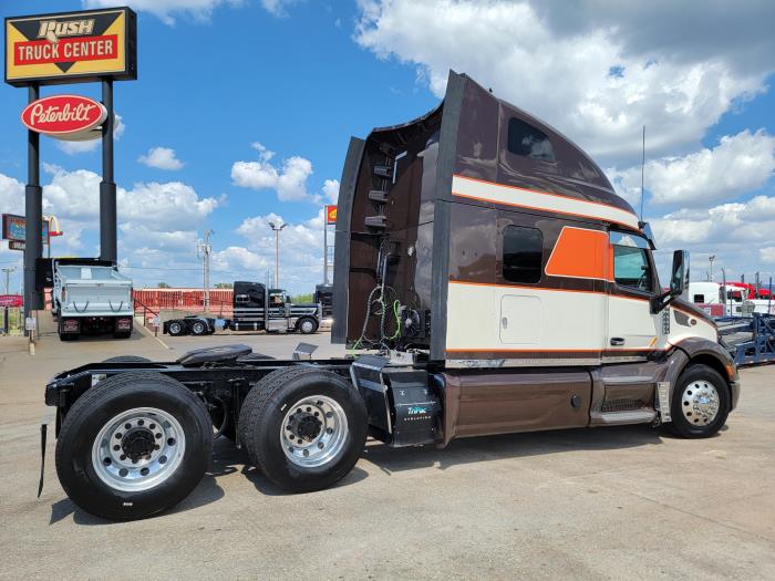 2020 Peterbilt 579-12