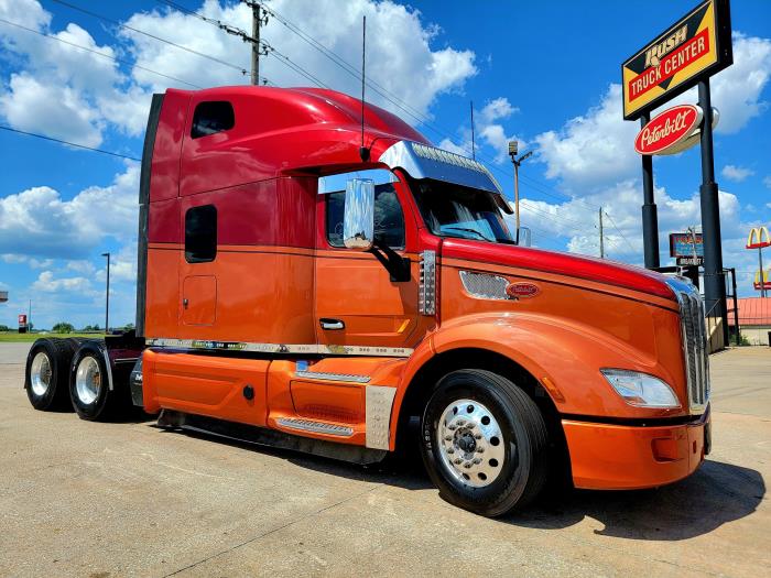 2021 Peterbilt 579-2