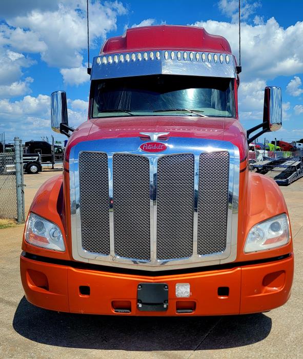 2021 Peterbilt 579-12