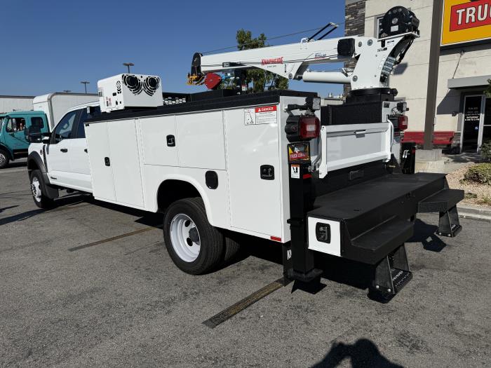 2025 Ford F-550 XL photo 3