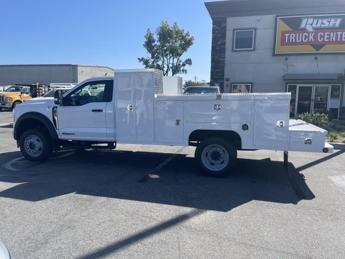 2025 Ford F-550-0