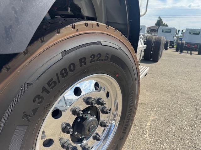 2026 Peterbilt 548-11