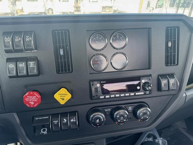 2026 Peterbilt 548-14