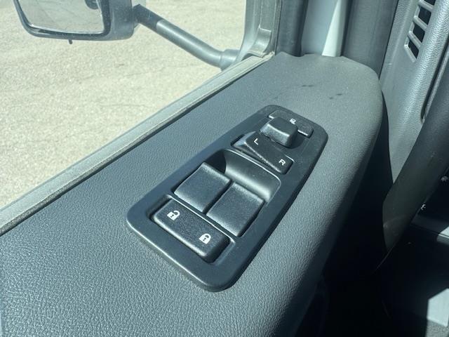 2026 Peterbilt 548-16