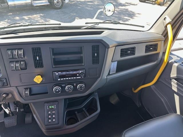 2026 Peterbilt 548-14