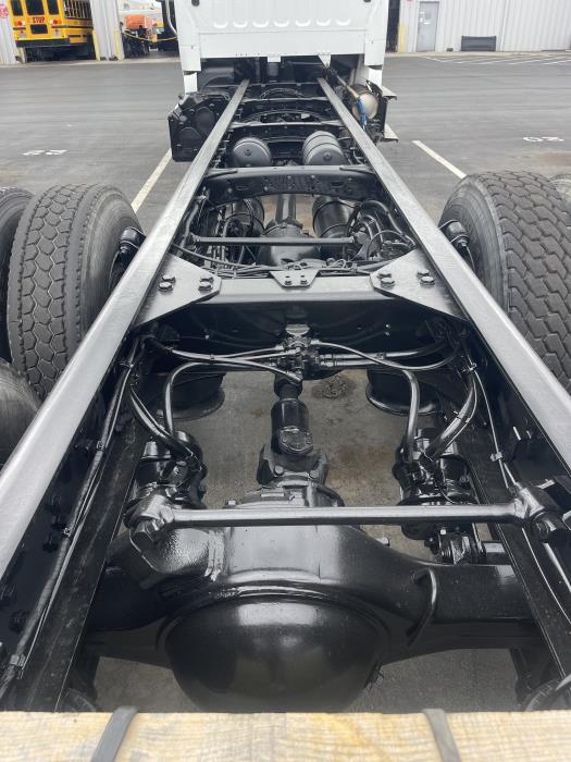 2022 Freightliner Business Class M2 112-7